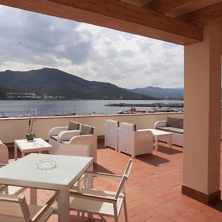 Boutique Mar D'amunt Hotel 4*